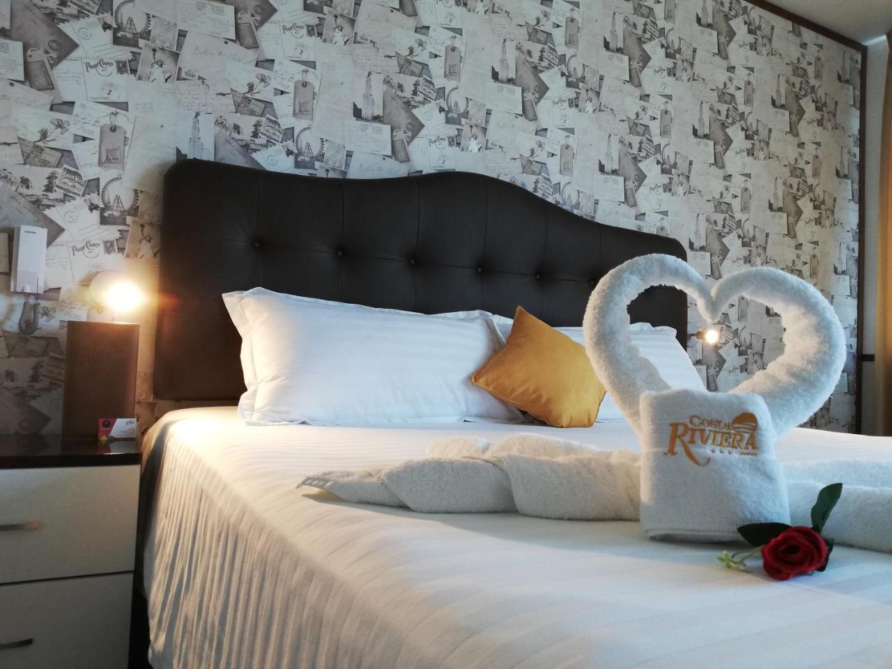 Hotel Costa Riviera Mala Екстериор снимка